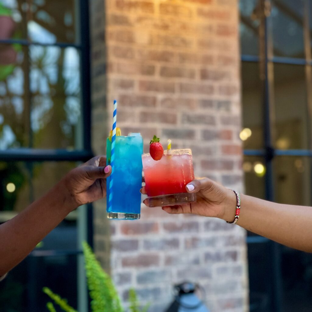 🎶 Friday Nights Come Alive: Live Music and Happy Hour at the Atrium Bar